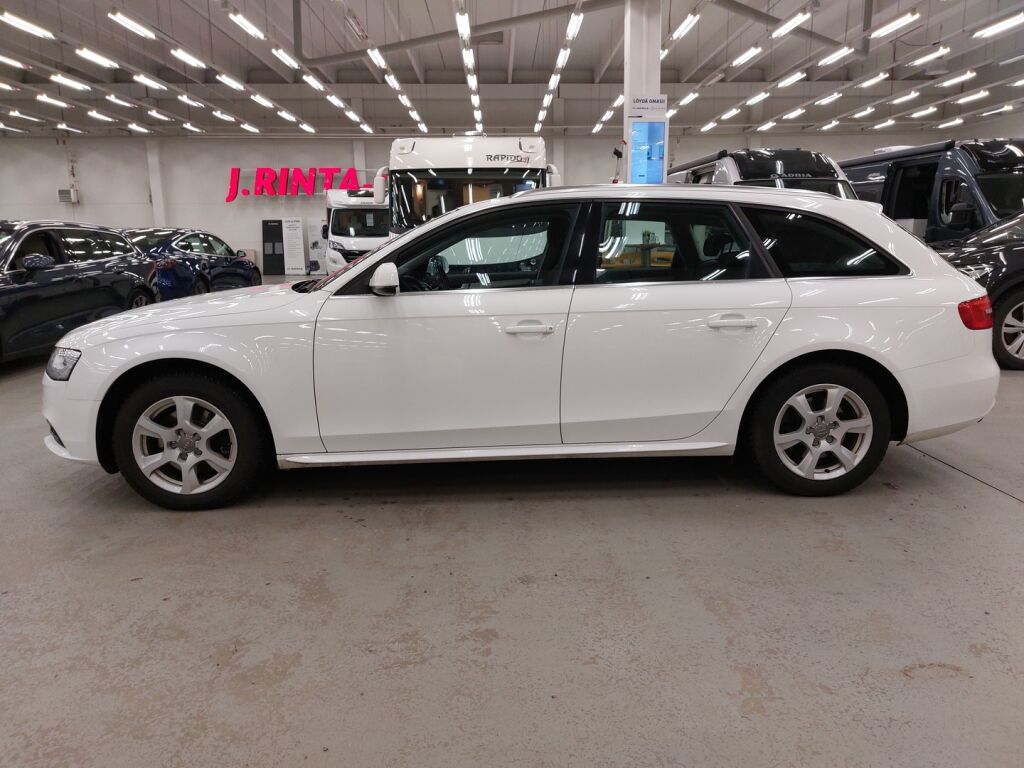 Audi A4 2012 Valkoinen