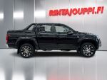 Volkswagen Amarok 2012 Musta