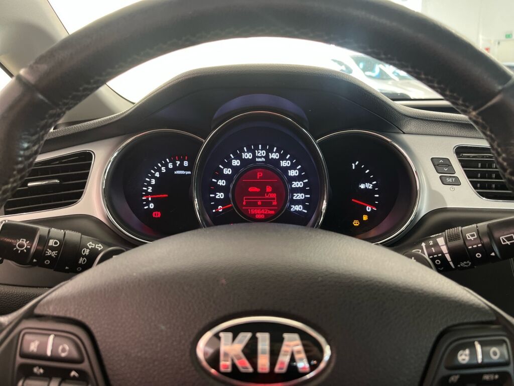 Kia Ceed 2013 Hopea