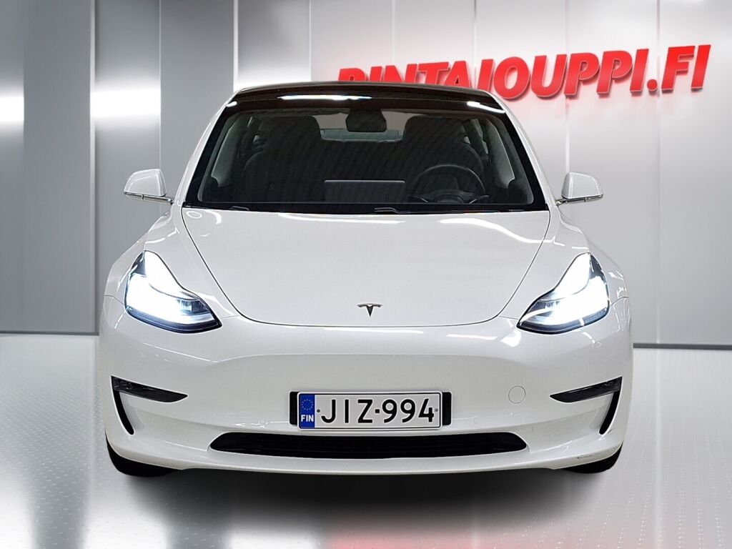 Tesla Model 3 2020 Valkoinen