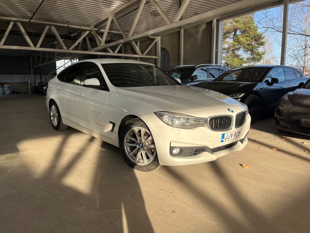 BMW 320 Gran Turismo 2016 Valkoinen