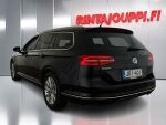 Volkswagen Passat 2017 Musta