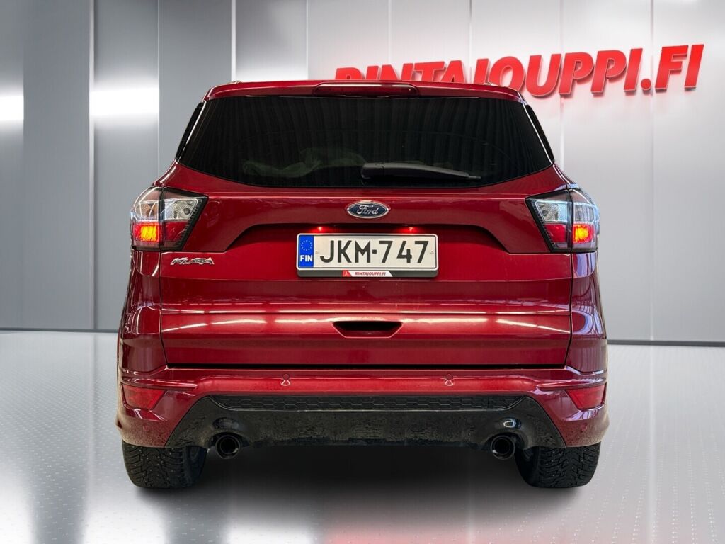 Ford Kuga 2017 Punainen