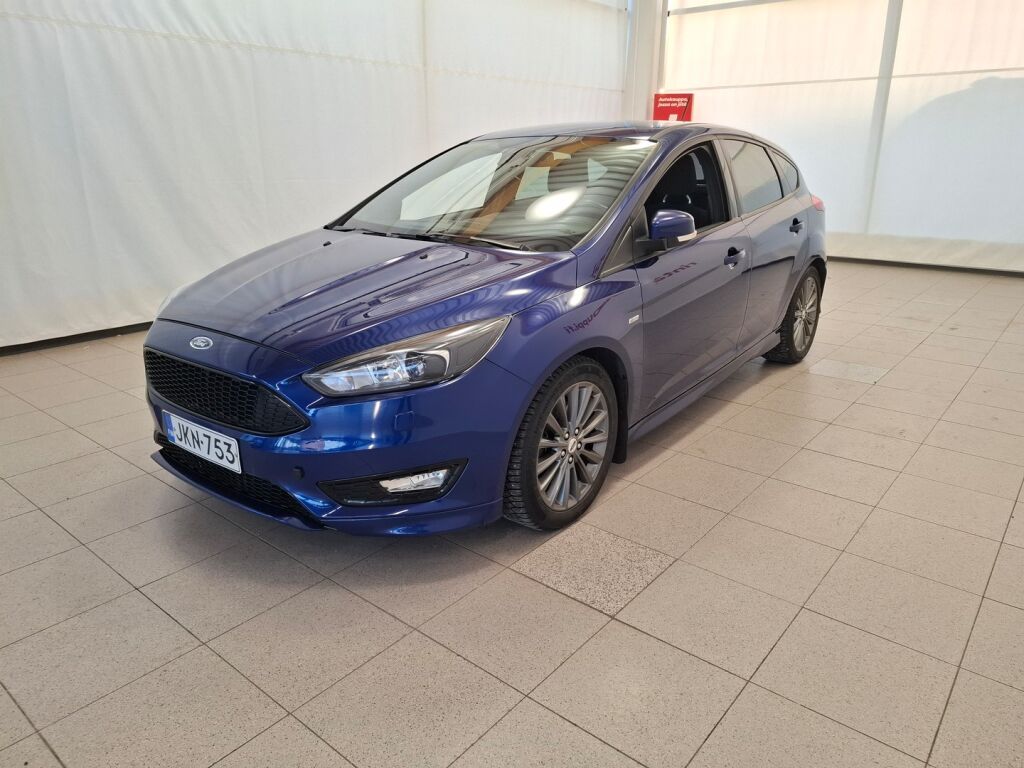 Ford Focus 2017 Sininen