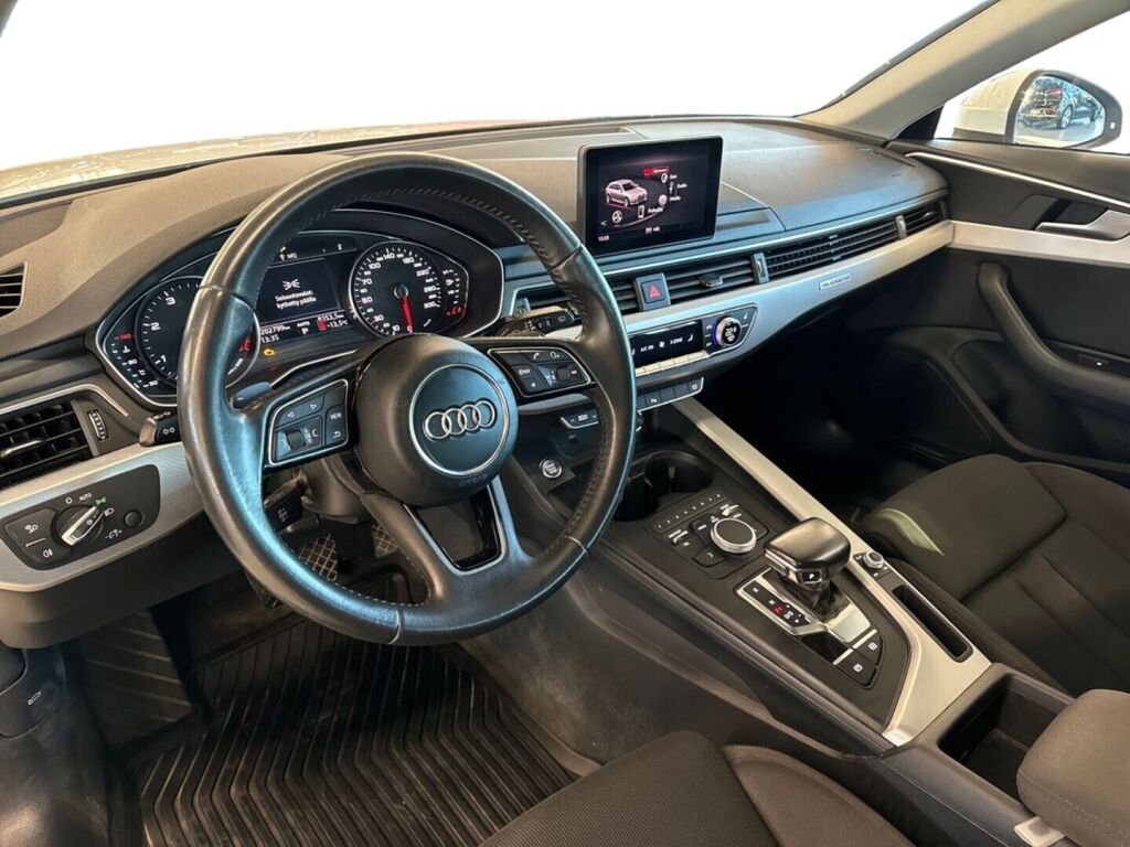 Audi A4 2018 Valkoinen