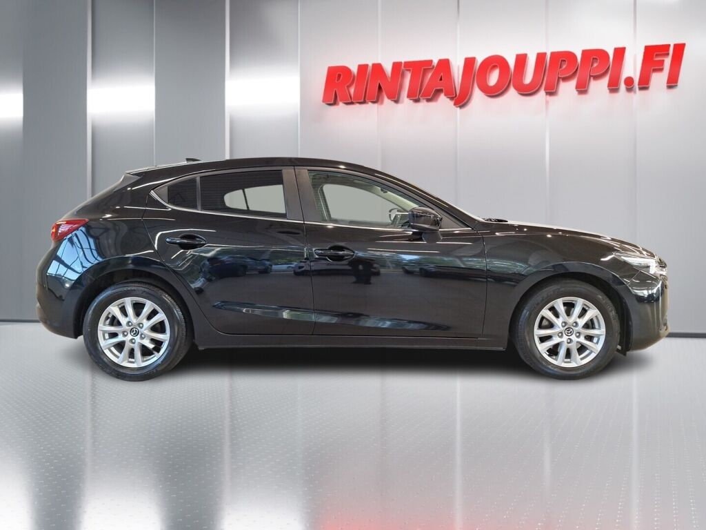 Mazda Mazda3 2018 Musta