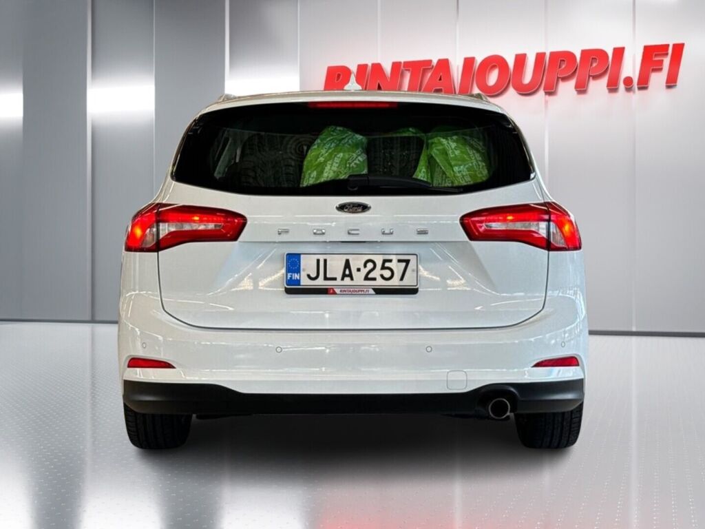 Ford Focus 2019 Valkoinen