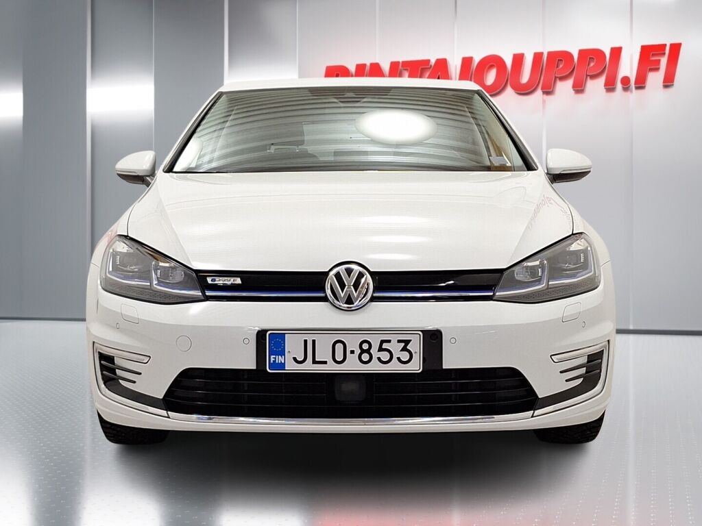 Volkswagen Golf 2017 Valkoinen