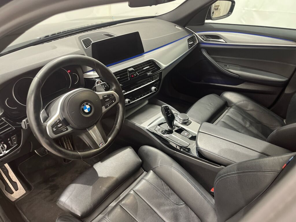 BMW 520 2017 Musta