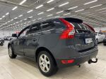 Volvo XC60 2010 Musta