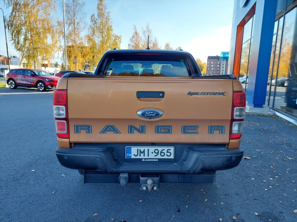 Ford Ranger 2021 Oranssi