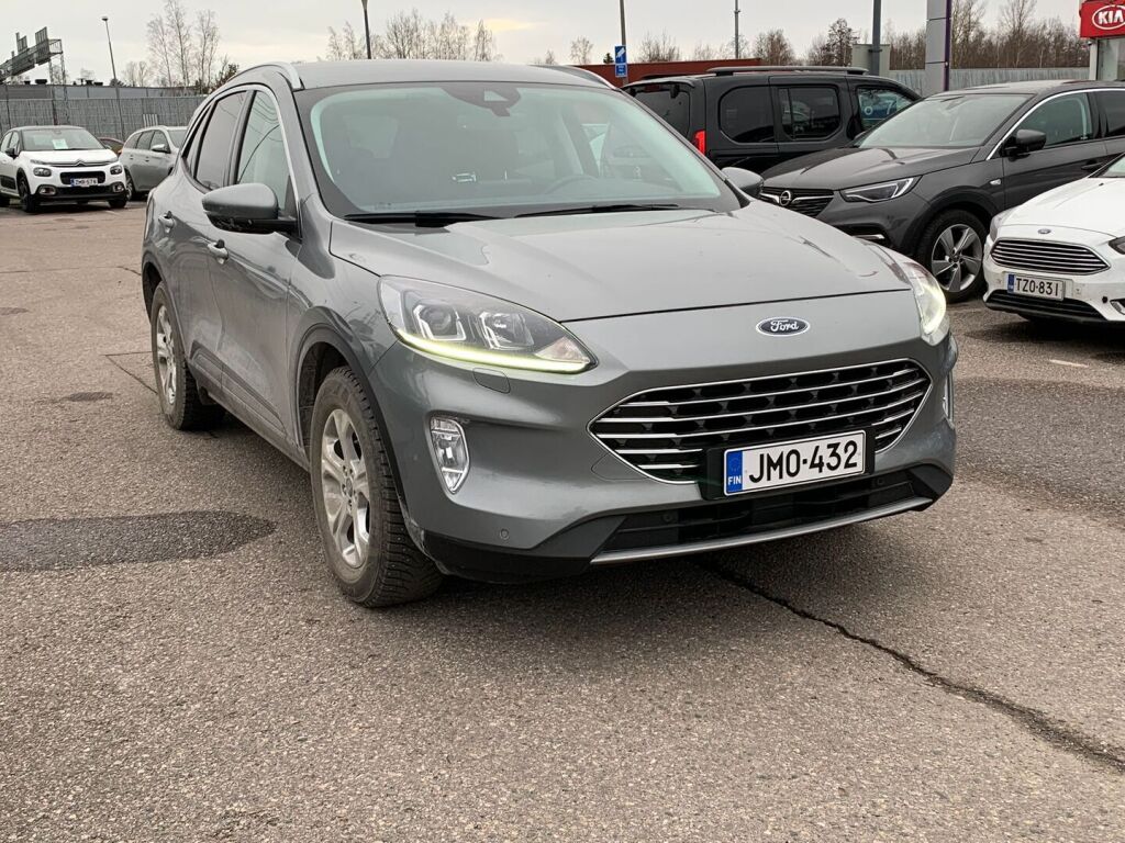 Ford Kuga 2021 Harmaa