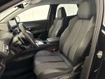 Peugeot 3008 2021 Musta