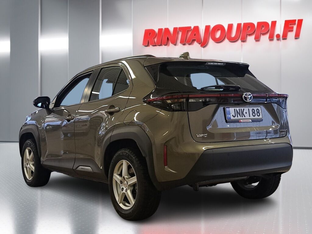 Toyota Yaris Cross 2023 Vihreä