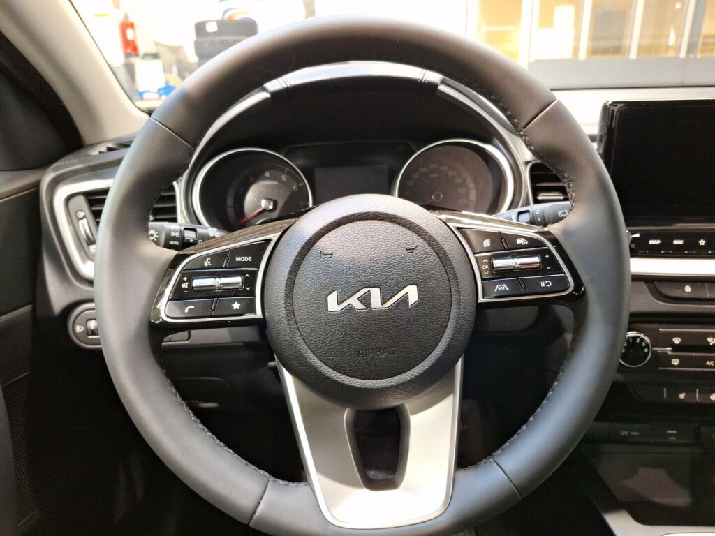 Kia Ceed 2025 