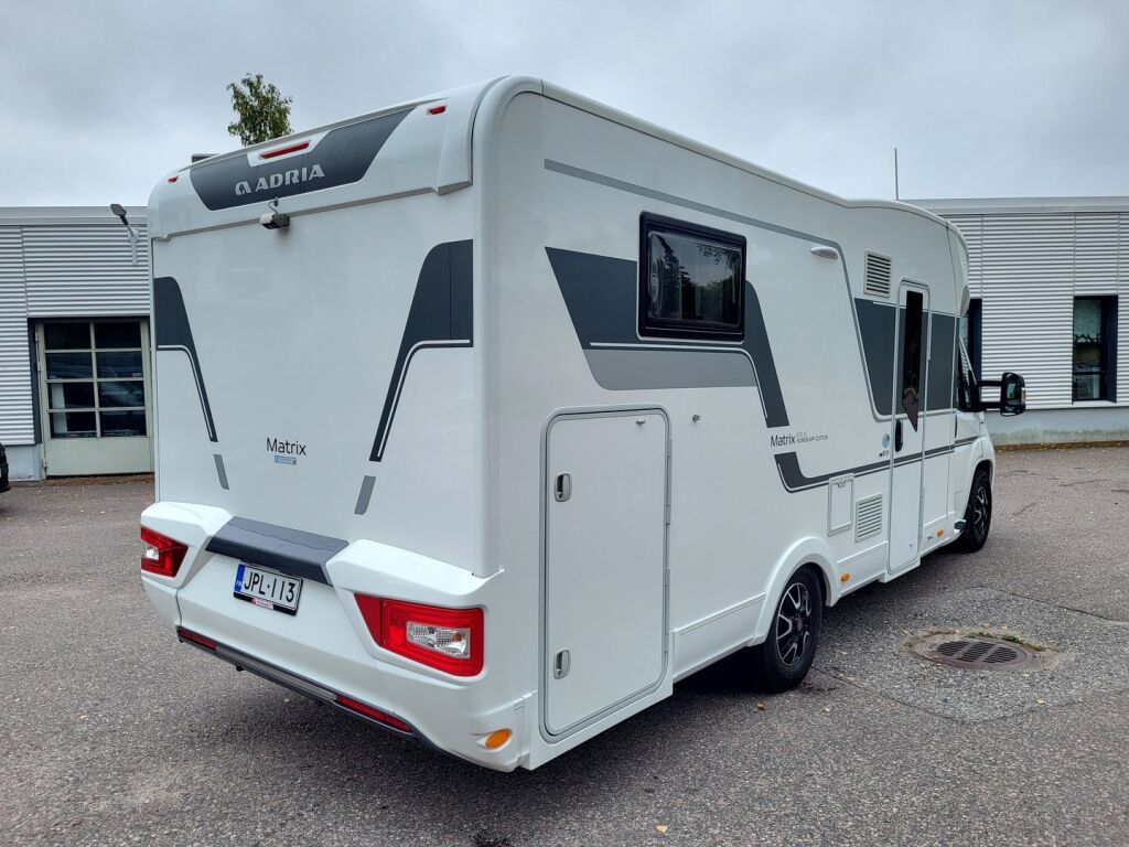 Adria Matrix Plus 670 SC Nordkapp Edition 2020 Valkoinen