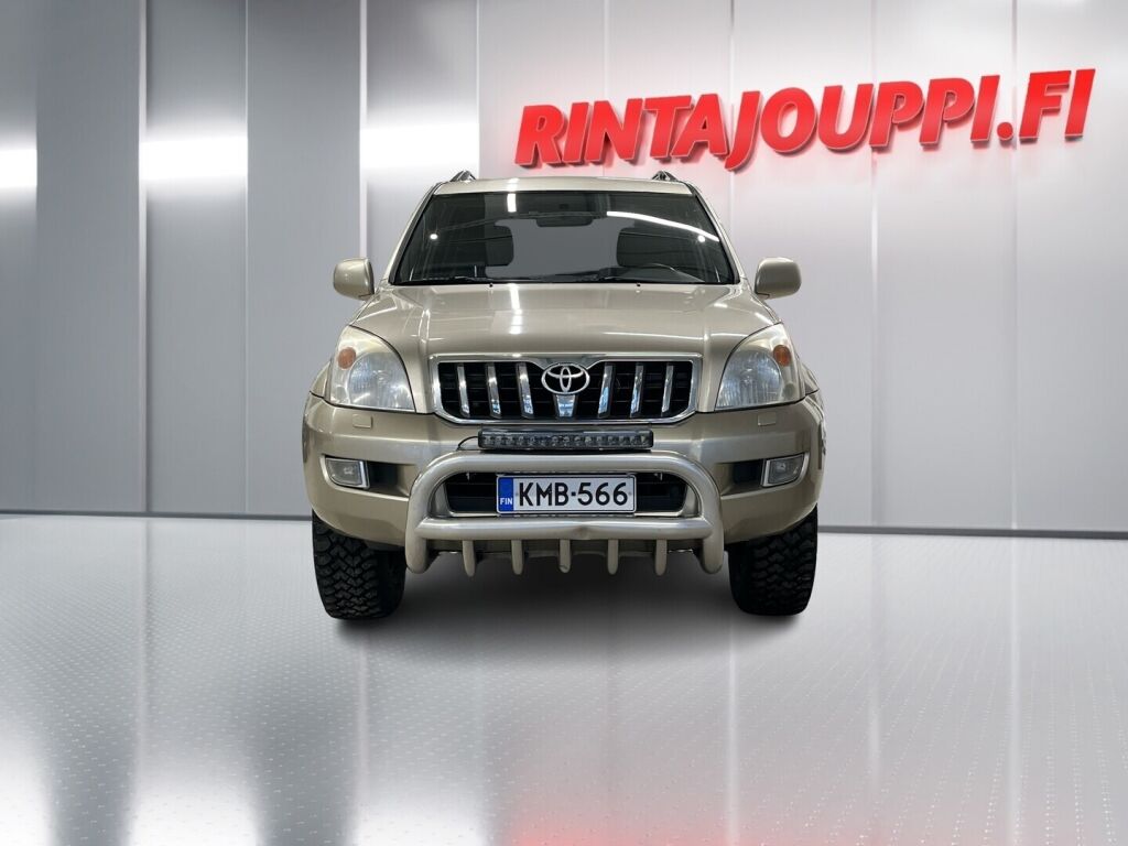 Toyota Land Cruiser 2005 Ruskea (beige)