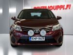 Toyota Avensis 2014 Punainen