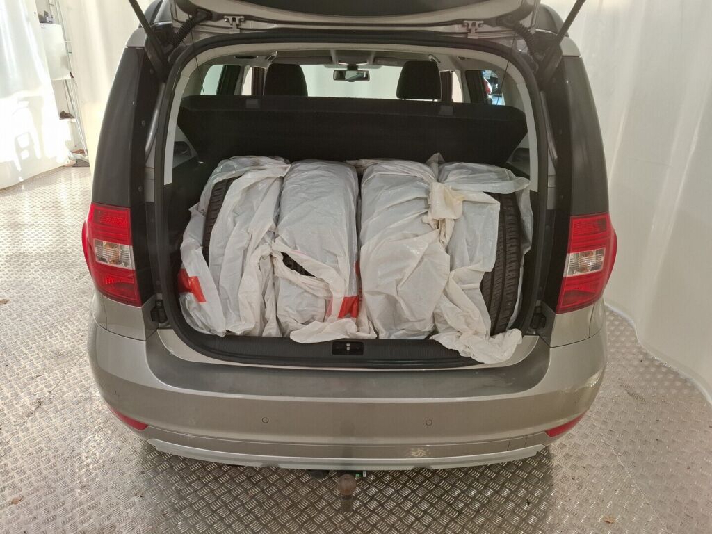 Skoda Yeti 2014 Ruskea (beige)