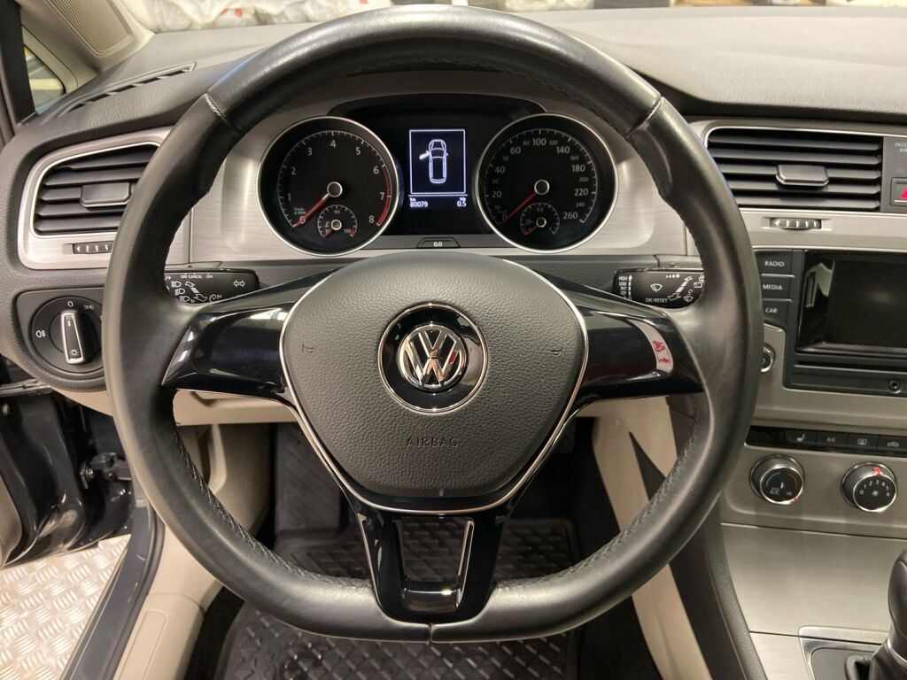 Volkswagen Golf 2016 Harmaa