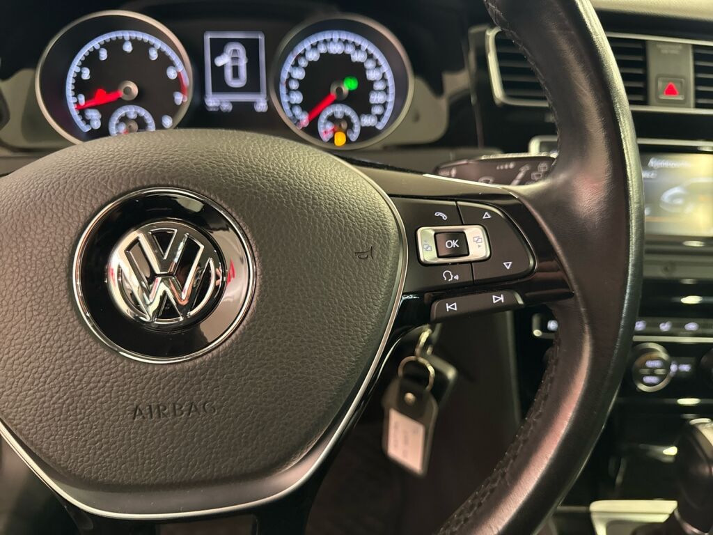 Volkswagen Golf 2016 Hopea