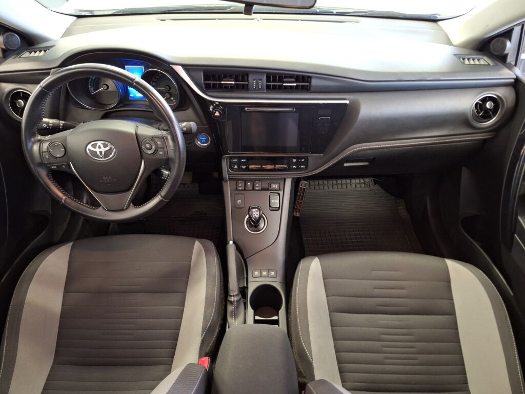 Toyota Auris 2016 Valkoinen