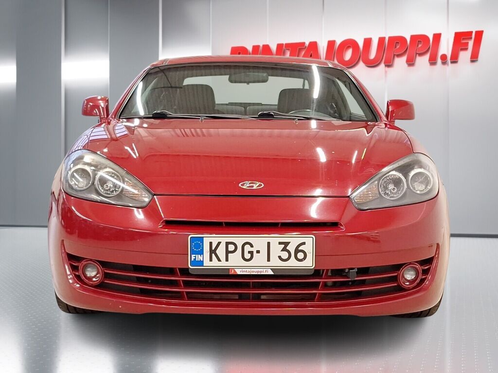 Hyundai Coupe 2009 Punainen