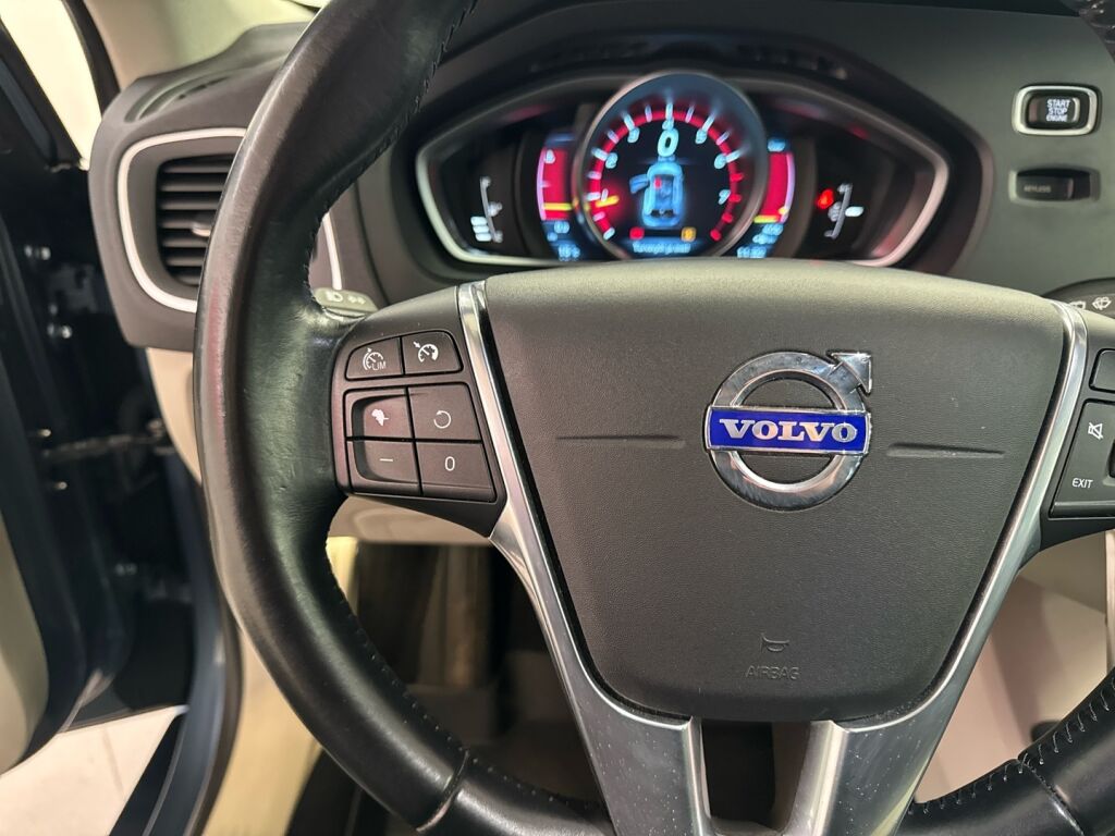 Volvo V40 2013 Sininen