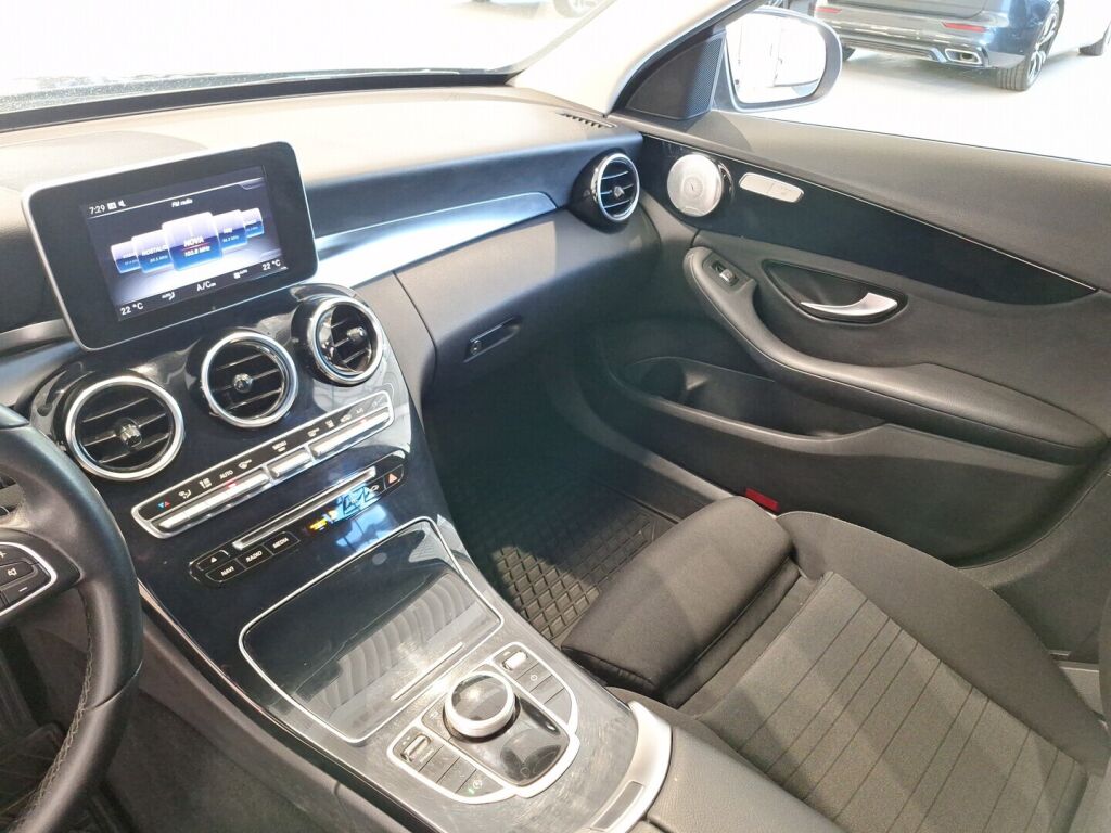 Mercedes-Benz C 2016 Harmaa