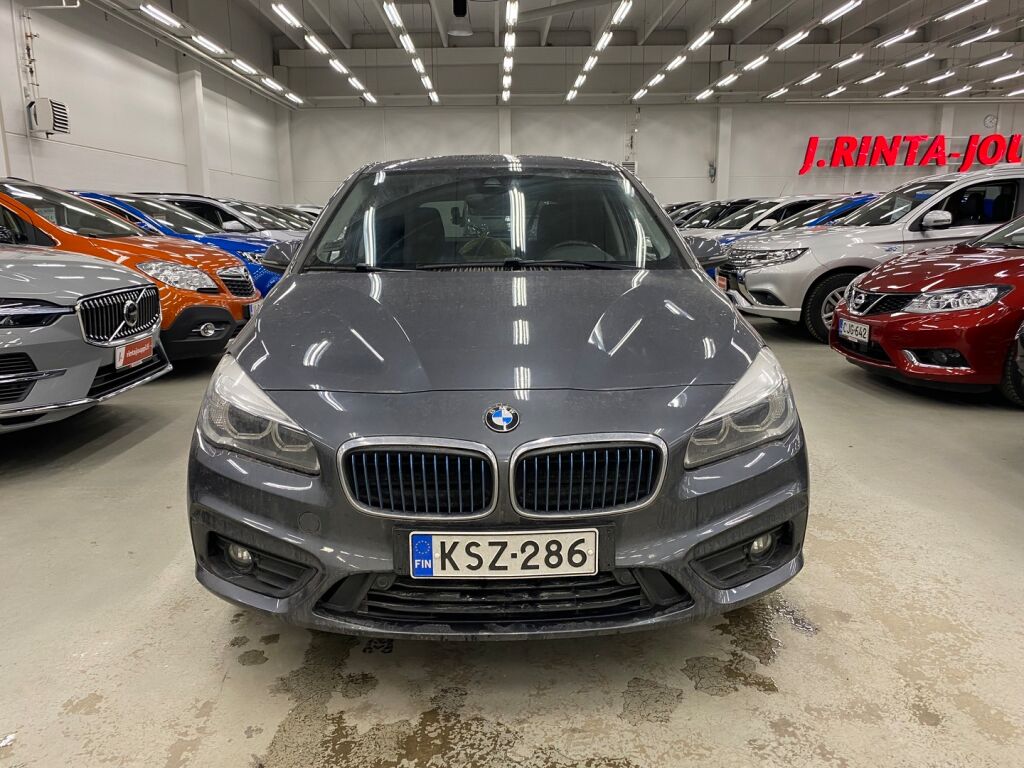 BMW 225 2017 Harmaa