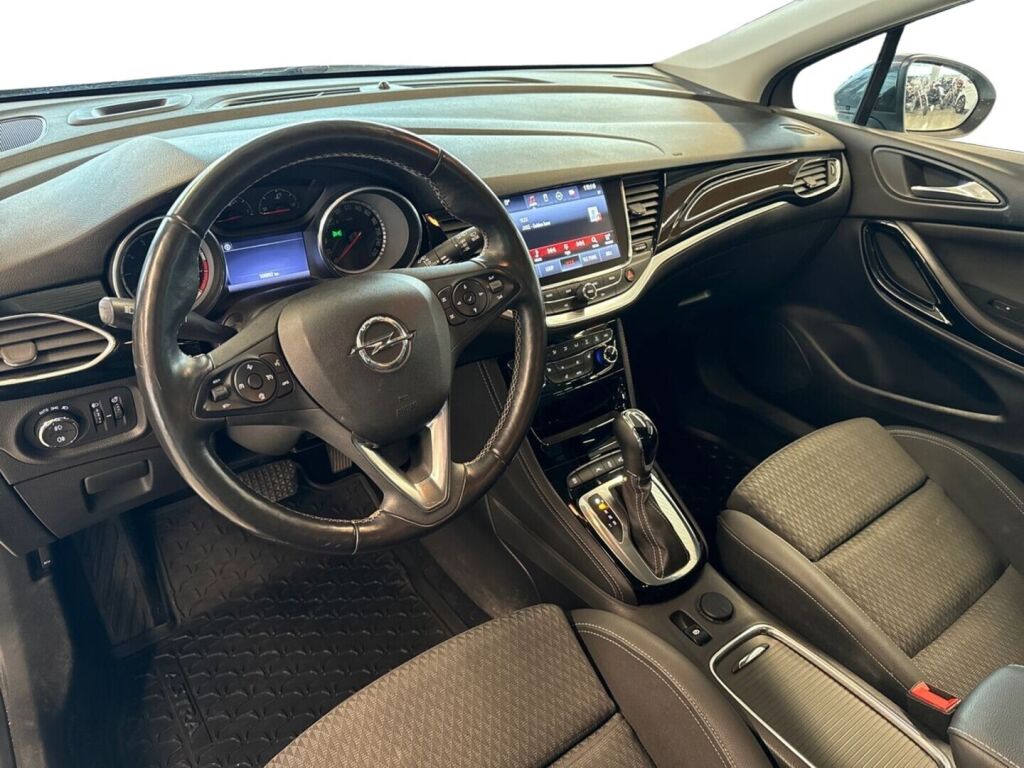 Opel Astra 2018 Valkoinen