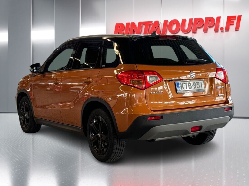 Suzuki Vitara 2018 Metallinhohto Oranssi