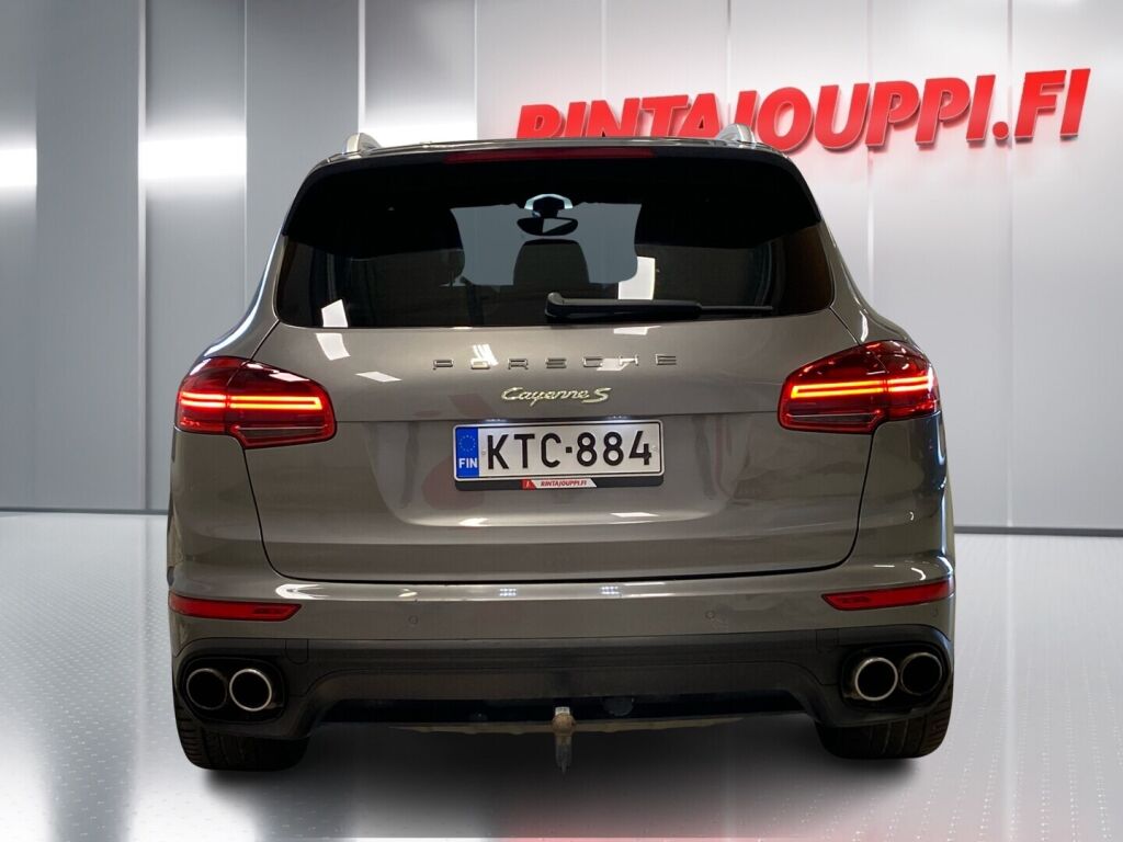 Porsche Cayenne 2016 Harmaa