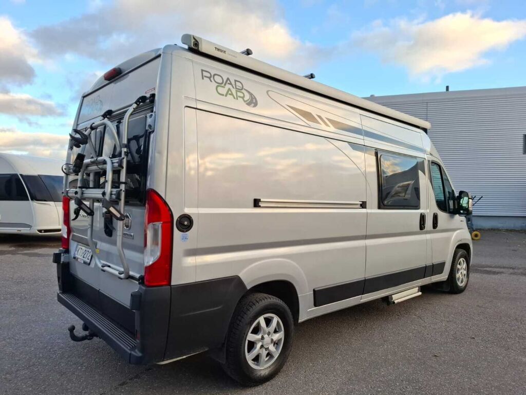 Pössl ROADCAR VAN 600 2019 Harmaa