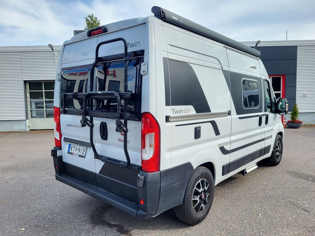 Adria Twin Plus 540 SP 2021 Valkoinen