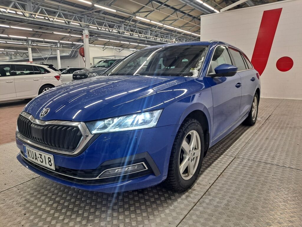 Skoda Octavia 2021 Sininen