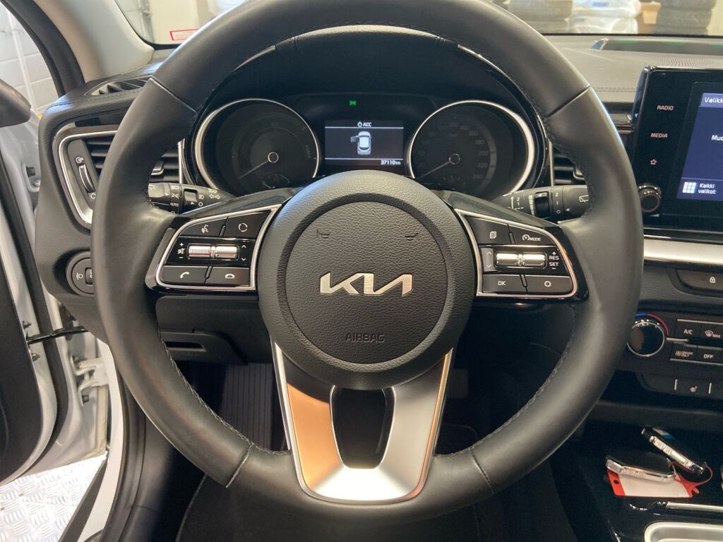 Kia XCeed 2022 Valkoinen