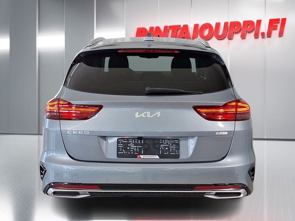 Kia Ceed 2022 met.harmaa