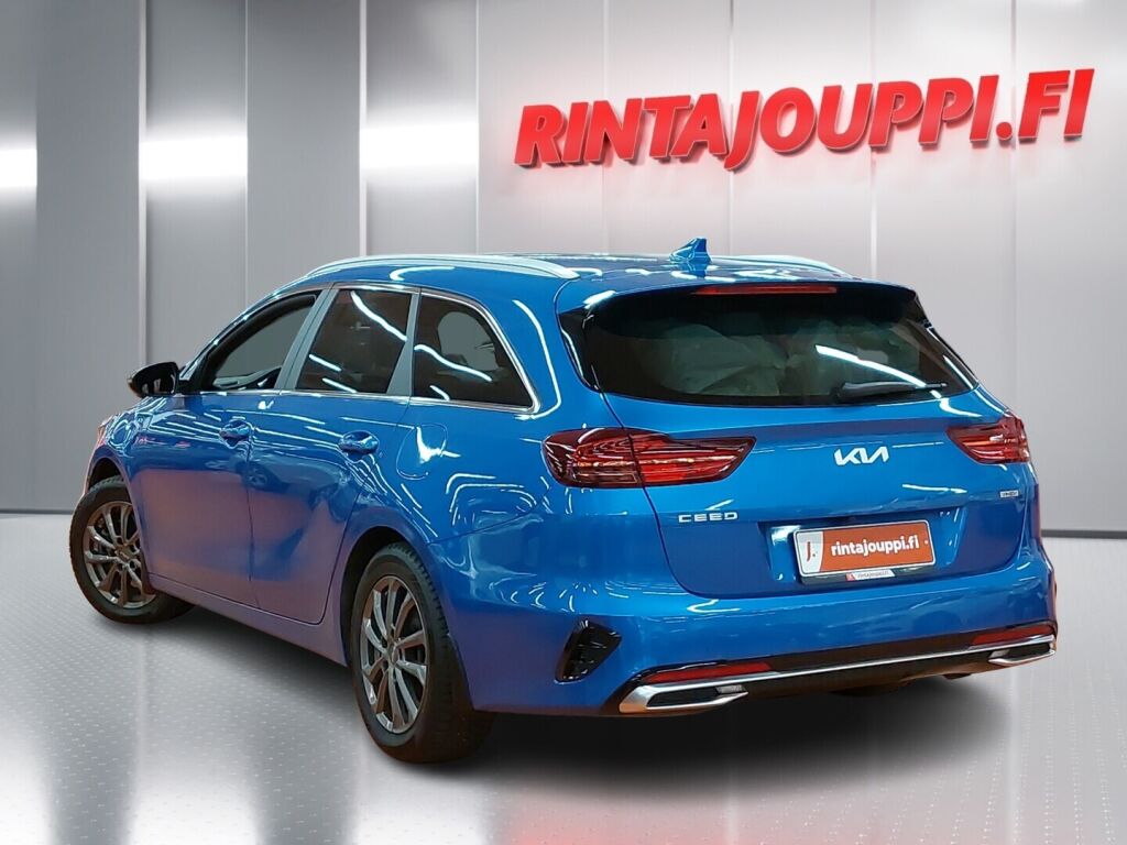 Kia Ceed 2023 Sininen