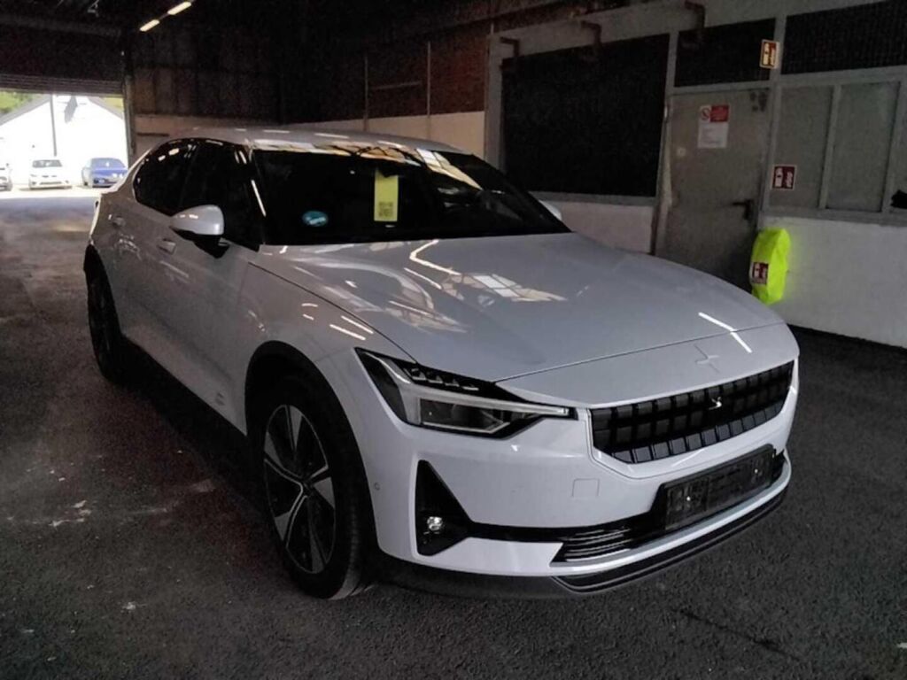 Polestar 2 2023 