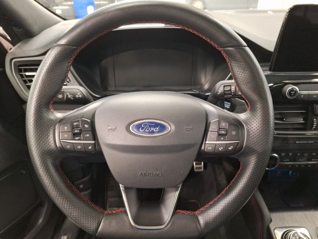 Ford Kuga 2021 