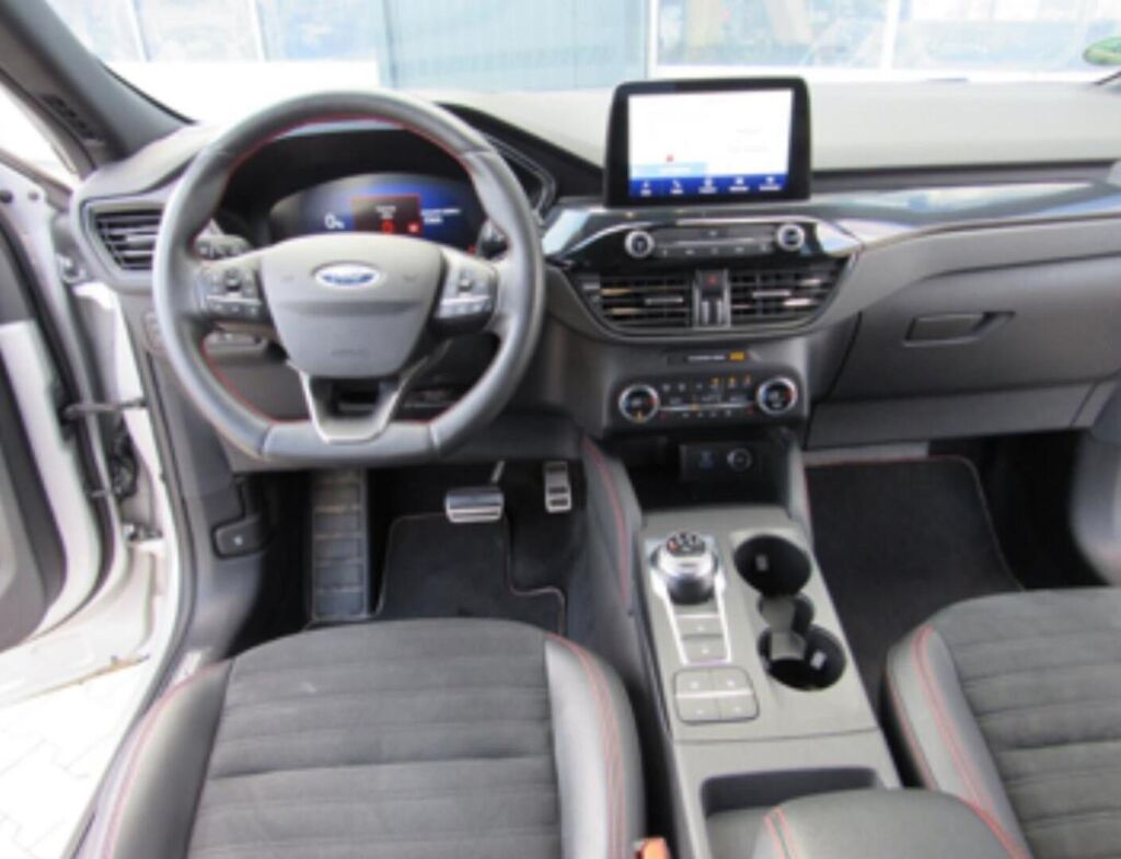 Ford Kuga 2020 Hopea