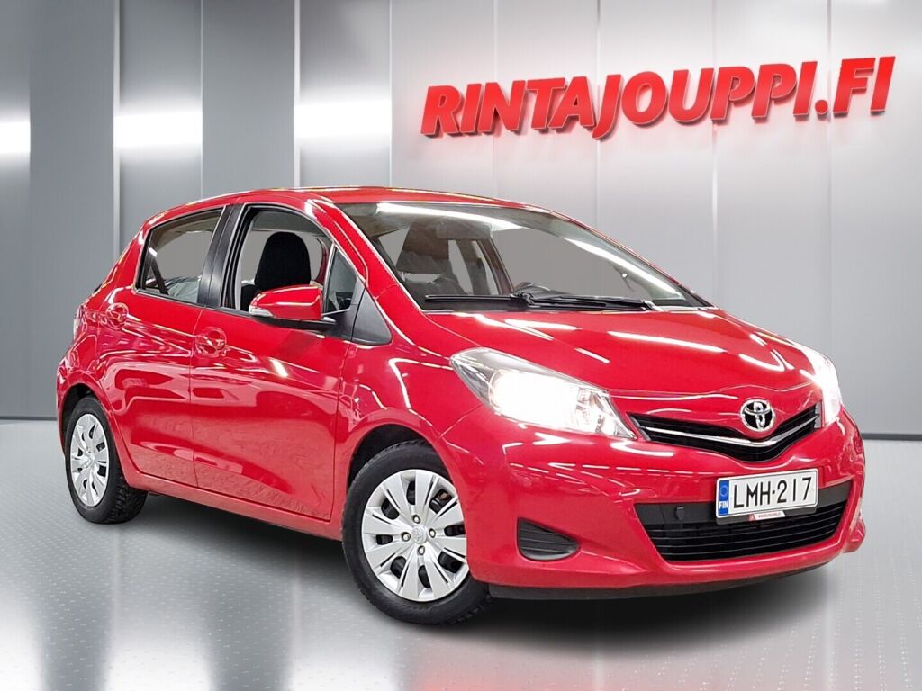 Toyota Yaris 2013 Punainen