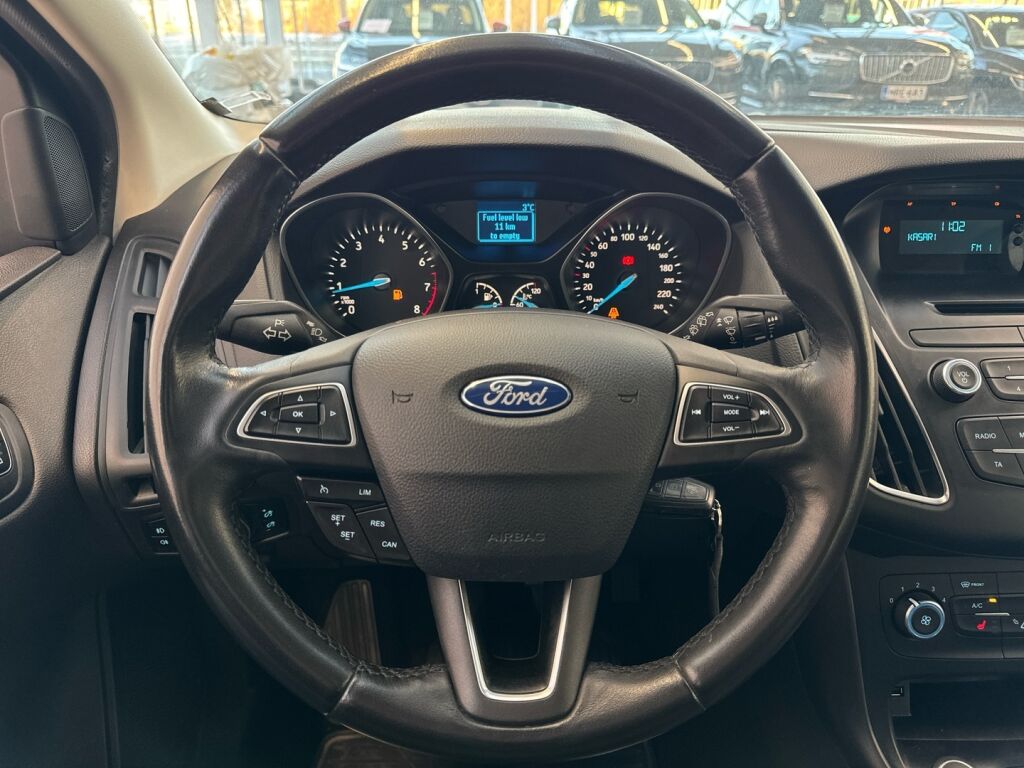 Ford Focus 2016 Harmaa