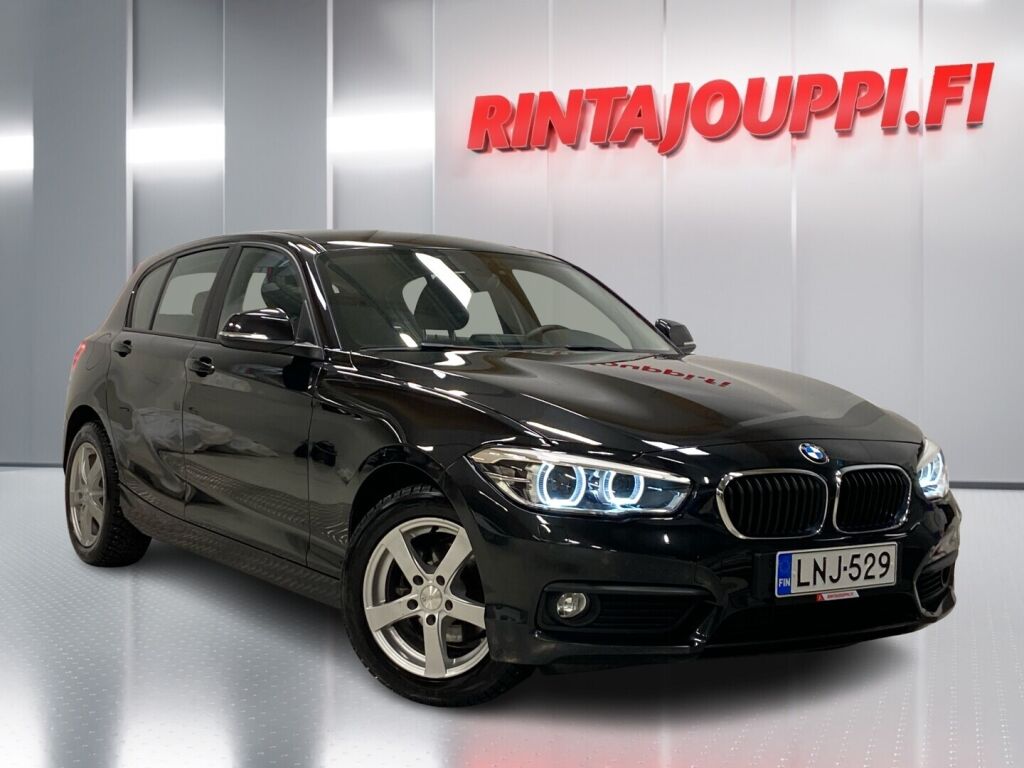 BMW 116 2016 Musta