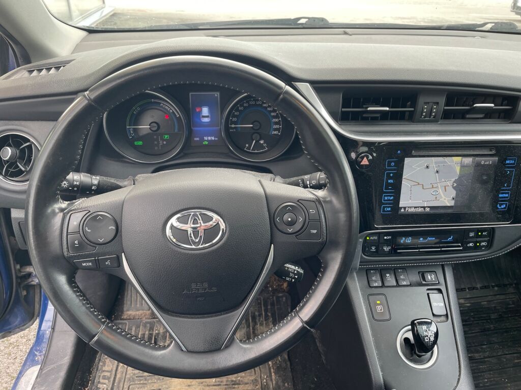 Toyota Auris 2016 Sininen