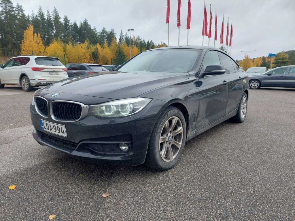 BMW 318 Gran Turismo 2017 Musta