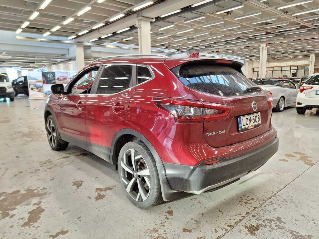 Nissan Qashqai 2018 Punainen