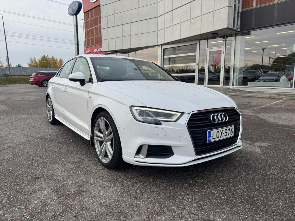 Audi A3 2019 Valkoinen