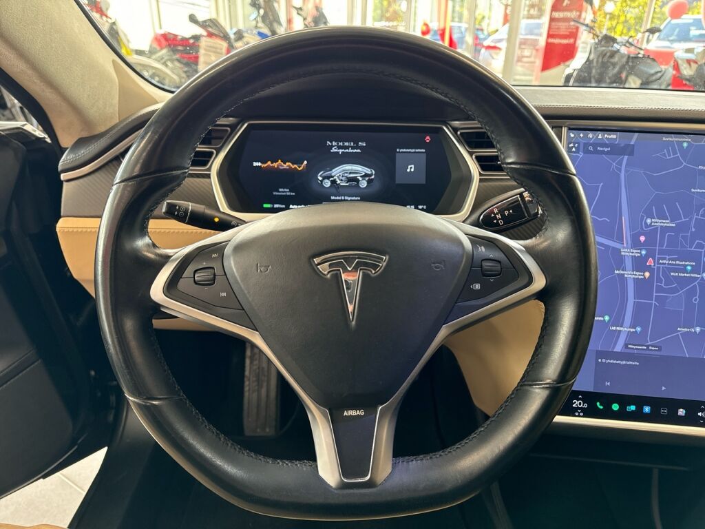 Tesla Model S 2013 Musta